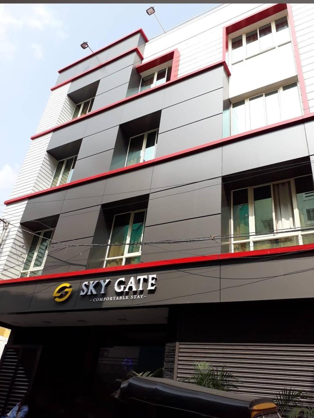 Sky Gate Hotel Near Apollo Main, Women'S & Children'S Us Consulate Sankara Netralaya Goethe Institute Prestigepalladium Shastri Bhavan Senmozhi Poonga Raj Ratnam Stadium Taj Coromandal India Oil Bhavan Dr Mohan'S Diabetics Vac شيناي المظهر الخارجي الصورة
