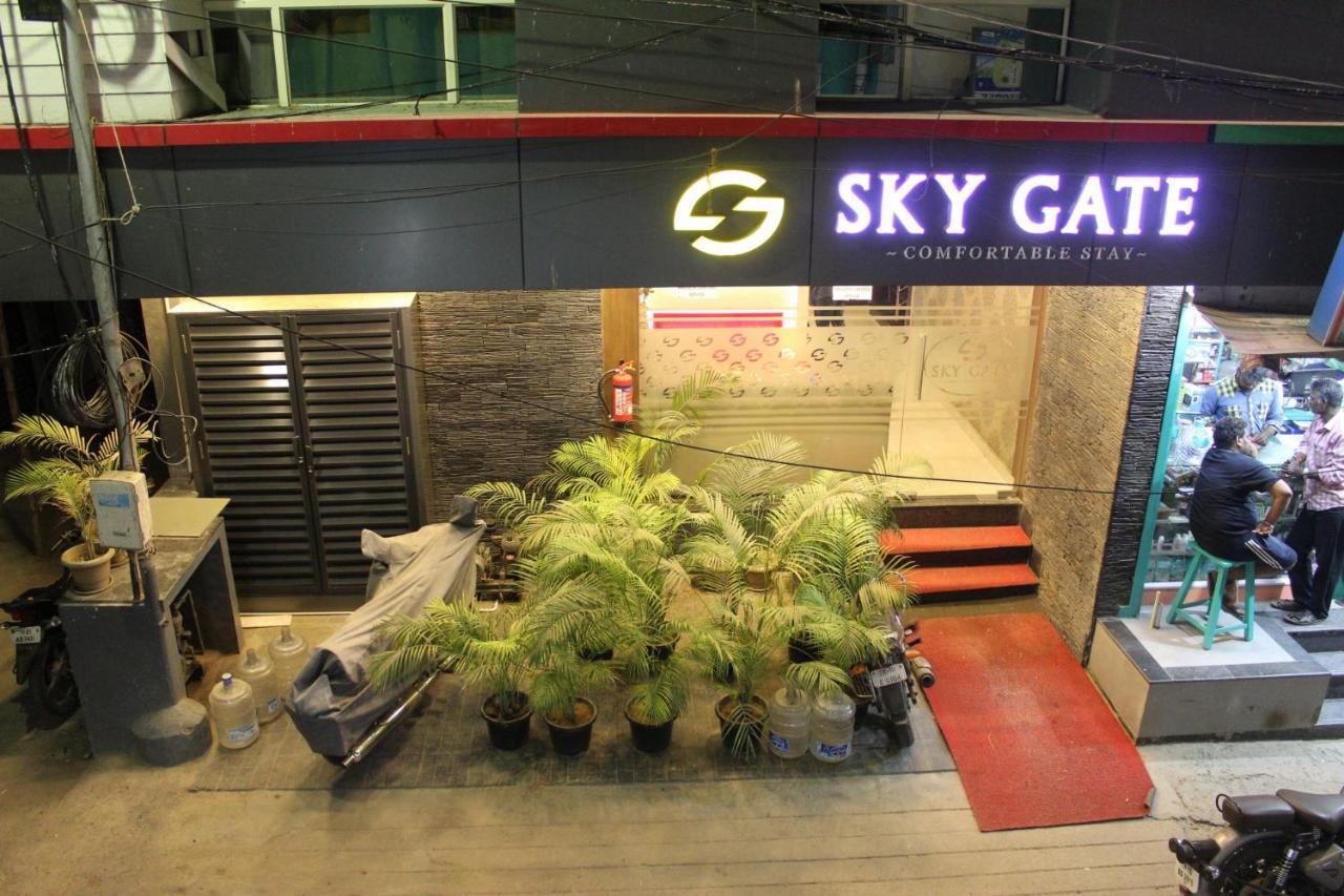 Sky Gate Hotel Near Apollo Main, Women'S & Children'S Us Consulate Sankara Netralaya Goethe Institute Prestigepalladium Shastri Bhavan Senmozhi Poonga Raj Ratnam Stadium Taj Coromandal India Oil Bhavan Dr Mohan'S Diabetics Vac شيناي المظهر الخارجي الصورة