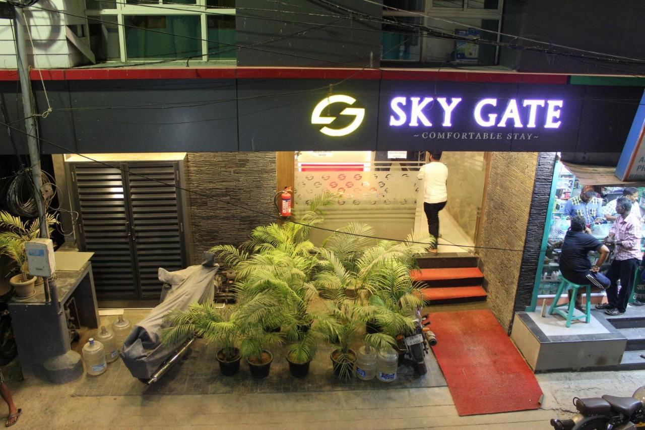 Sky Gate Hotel Near Apollo Main, Women'S & Children'S Us Consulate Sankara Netralaya Goethe Institute Prestigepalladium Shastri Bhavan Senmozhi Poonga Raj Ratnam Stadium Taj Coromandal India Oil Bhavan Dr Mohan'S Diabetics Vac شيناي المظهر الخارجي الصورة