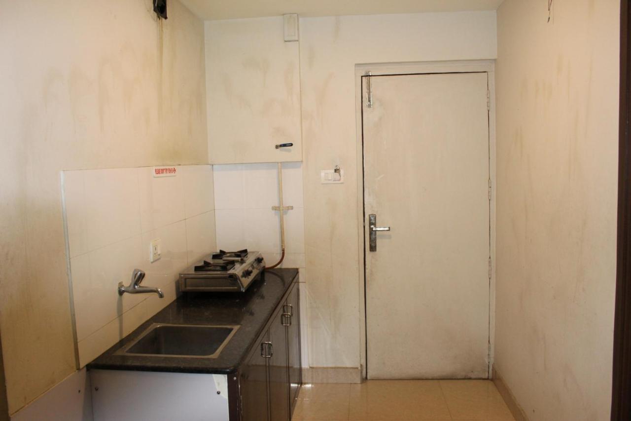 Sky Gate Hotel Near Apollo Main, Women'S & Children'S Us Consulate Sankara Netralaya Goethe Institute Prestigepalladium Shastri Bhavan Senmozhi Poonga Raj Ratnam Stadium Taj Coromandal India Oil Bhavan Dr Mohan'S Diabetics Vac شيناي المظهر الخارجي الصورة